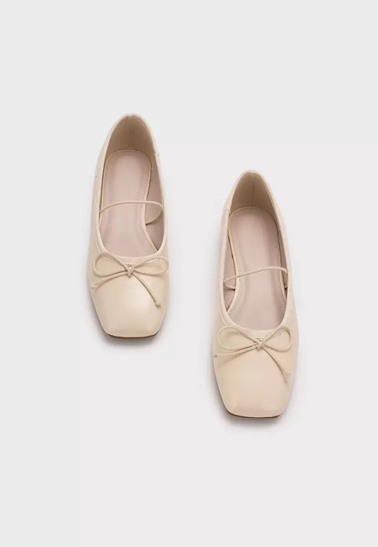SQUARE TOE BALLET FLATS WITH STRAP & RIBBON
