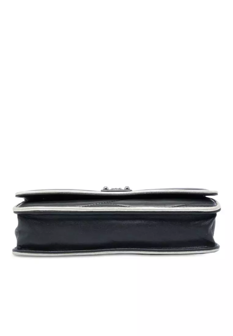 Pre-Loved Chanel Lambskin Pagoda Wallet On Chain