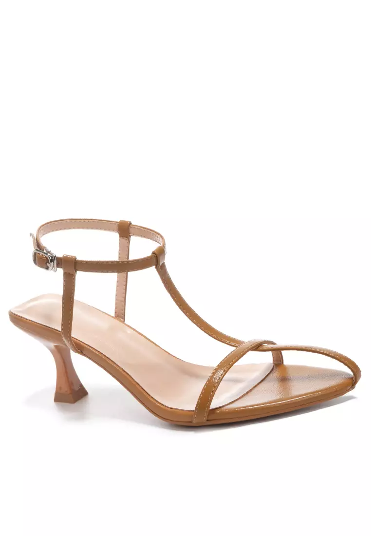 Discount on Twenty Eight Shoes  shoes - SKU: 6cm Microfiber Leather T-Strap Heel Sandals By666-11