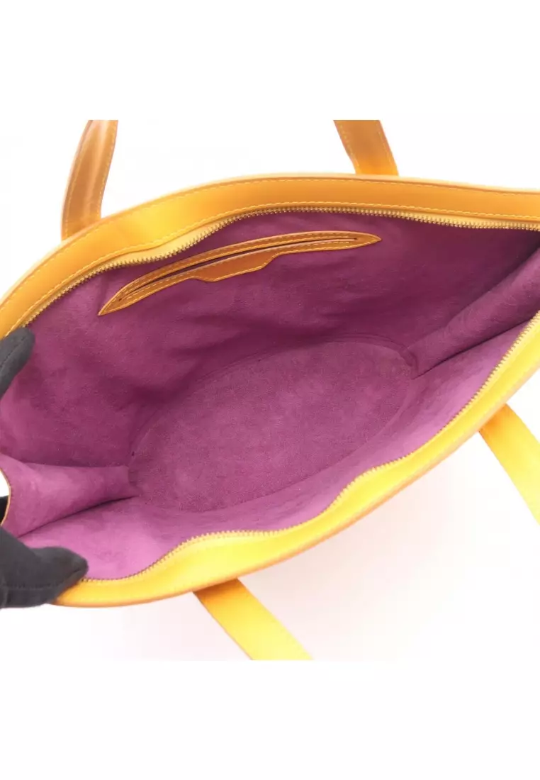 Pre-Loved Louis Vuitton Saint-Jacques Epi tassi yellow Handbag leather yellow