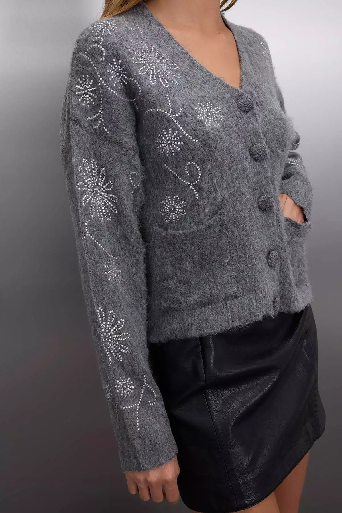 Dark Gray Soft Texture Wide Fit Stone Embroidered Knitwear Cardigan