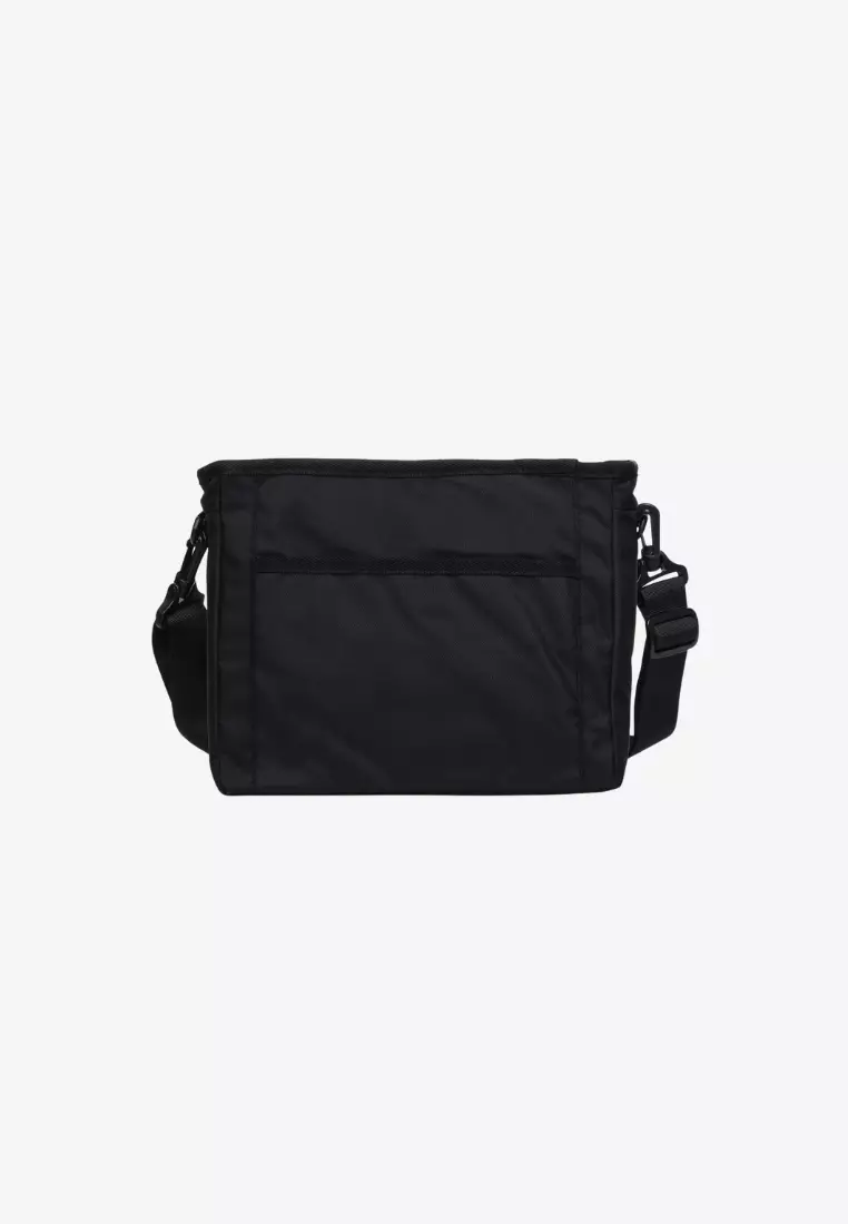 Travel Essentials Excursion Bag Antm Black