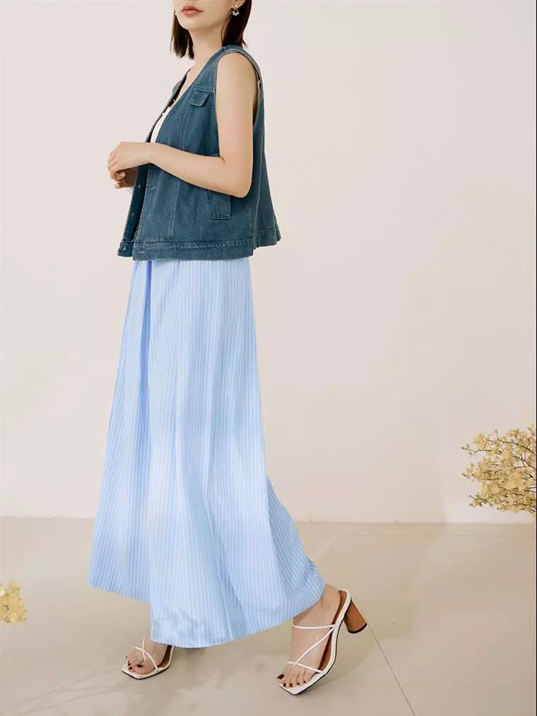 Simple Striped Pleated Wide-Leg Trousers [BA7158]