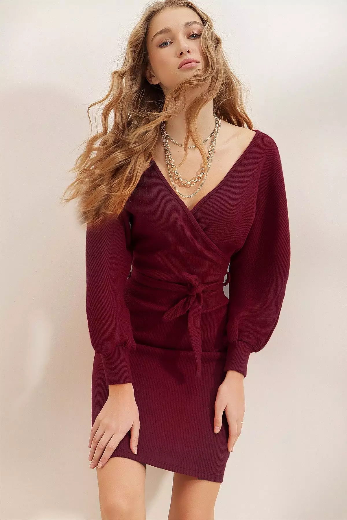 Women's Burgundy Double Breasted Collar Bat Sleeve Belted Waist Camisole Dress