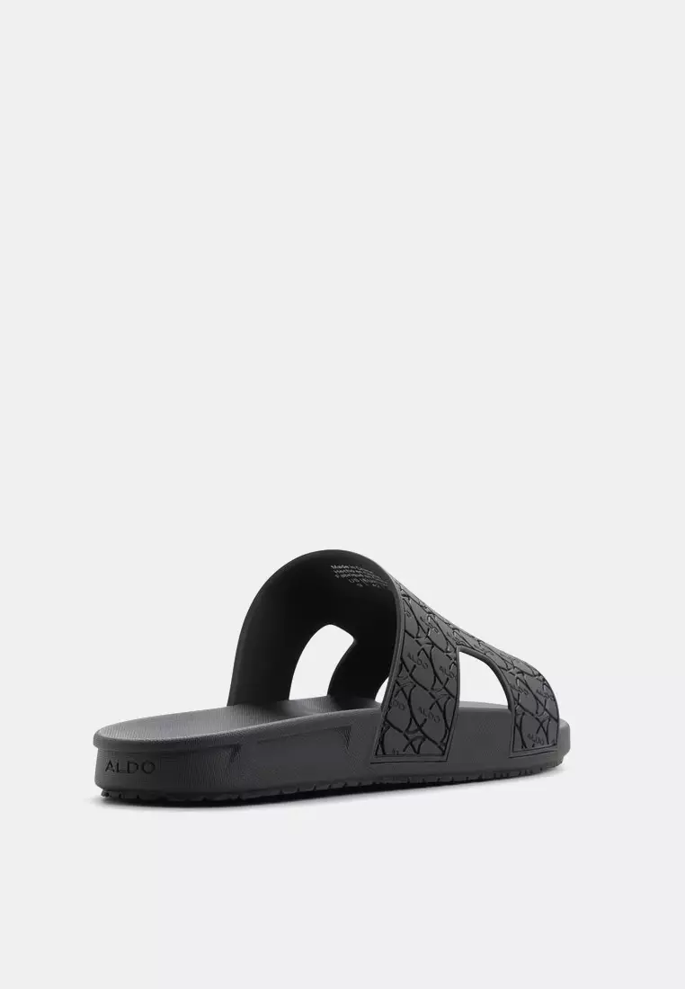 Oskar Sandals