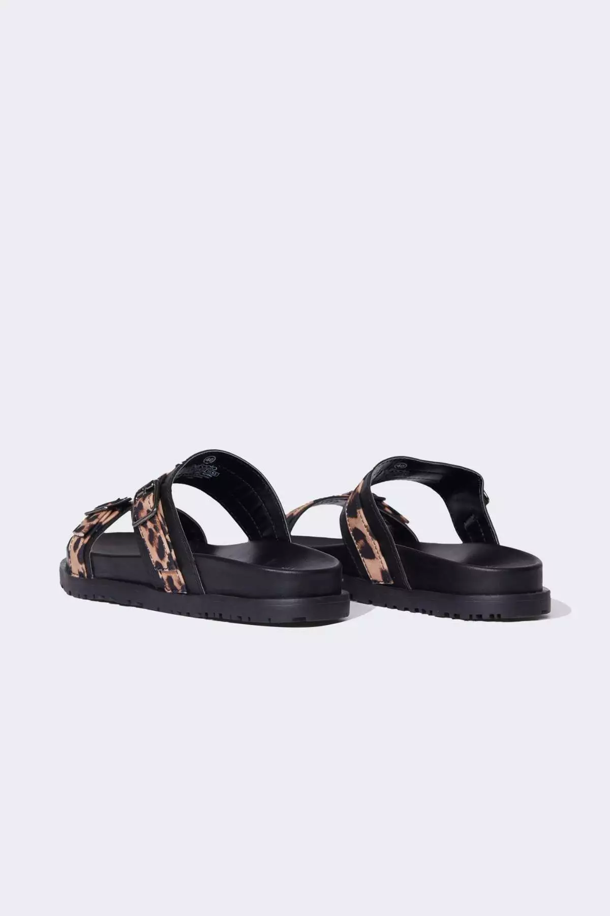 Women's Leopard Patterned Flat Sole Single Strap Faux Leather Slippers E7045Ax25Sp