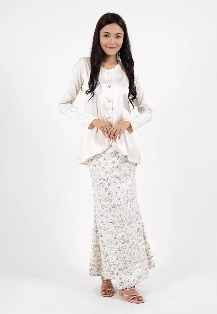 Forest x Hatta Dolmat Ladies Satin Floral Pattern Woven Baju Kurung - 885066-15Beige