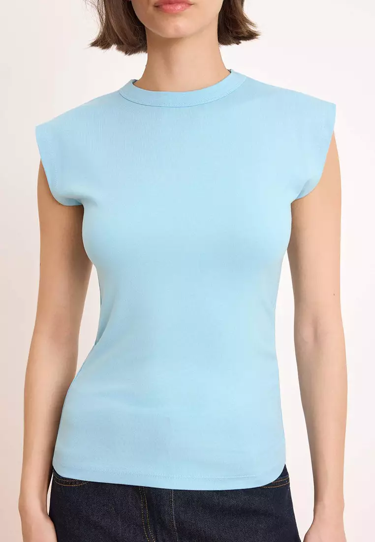 Fitted Top