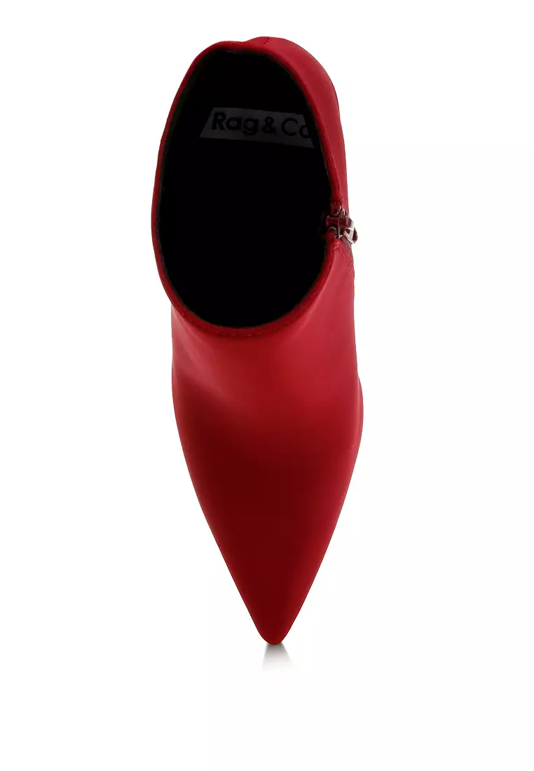 Pleather Concave Cut Ankle Boots in Burgundy