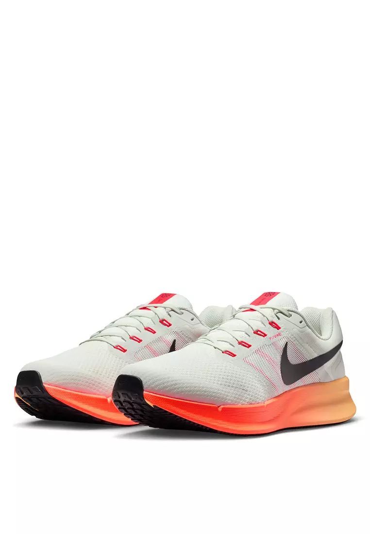Nike Run Swift 3