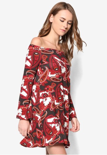 露肩印花喇叭袖連身裙, 服飾zalora時尚購物網的koumi koumi, 洋裝