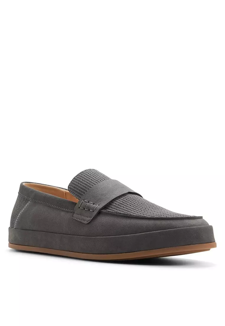 Arroyo Loafers
