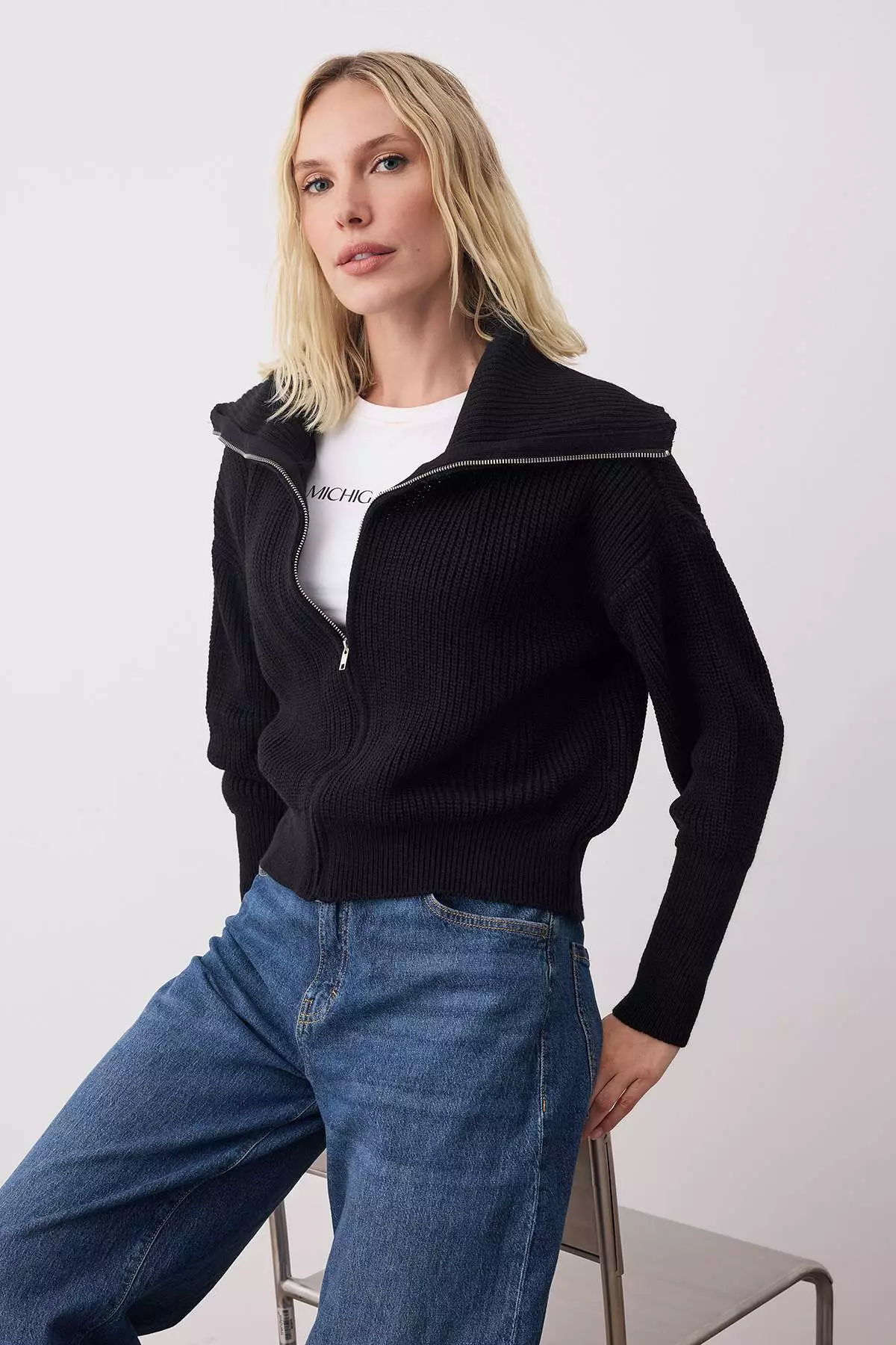 Zip Neck Knit Sweater