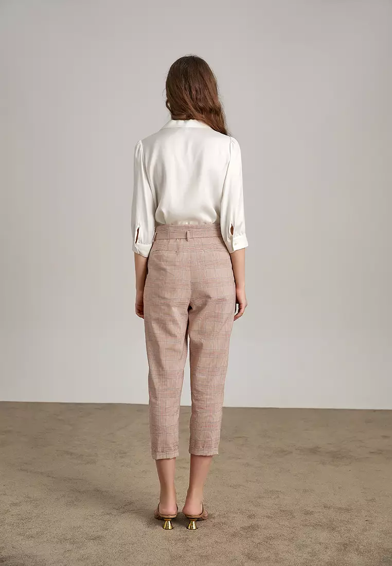 Slim Fit Checkered Capri Pants