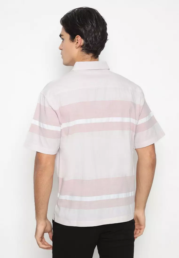 POLICE Kemeja Border Printing Merah Regular Fit Pria