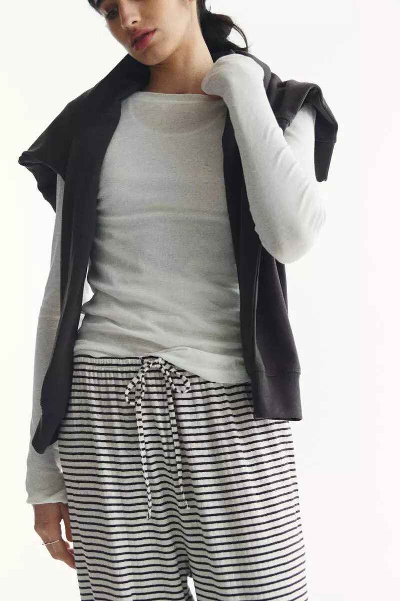 Ribbed drawstring trousers