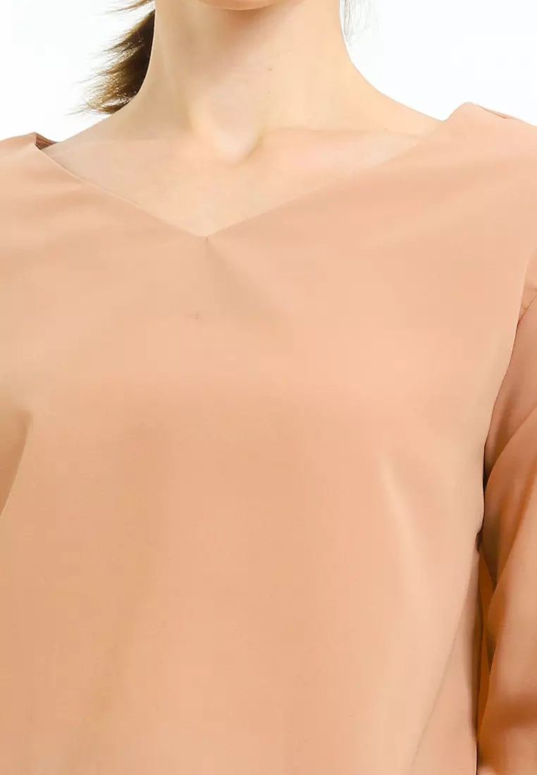 V-Neck Flowey Long Sleeve Blouse