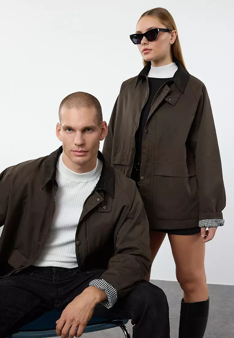 Brown Regular Fit Velvet Collar Detailed Unisex Seasonal Coat Tmnaw25Mo00017