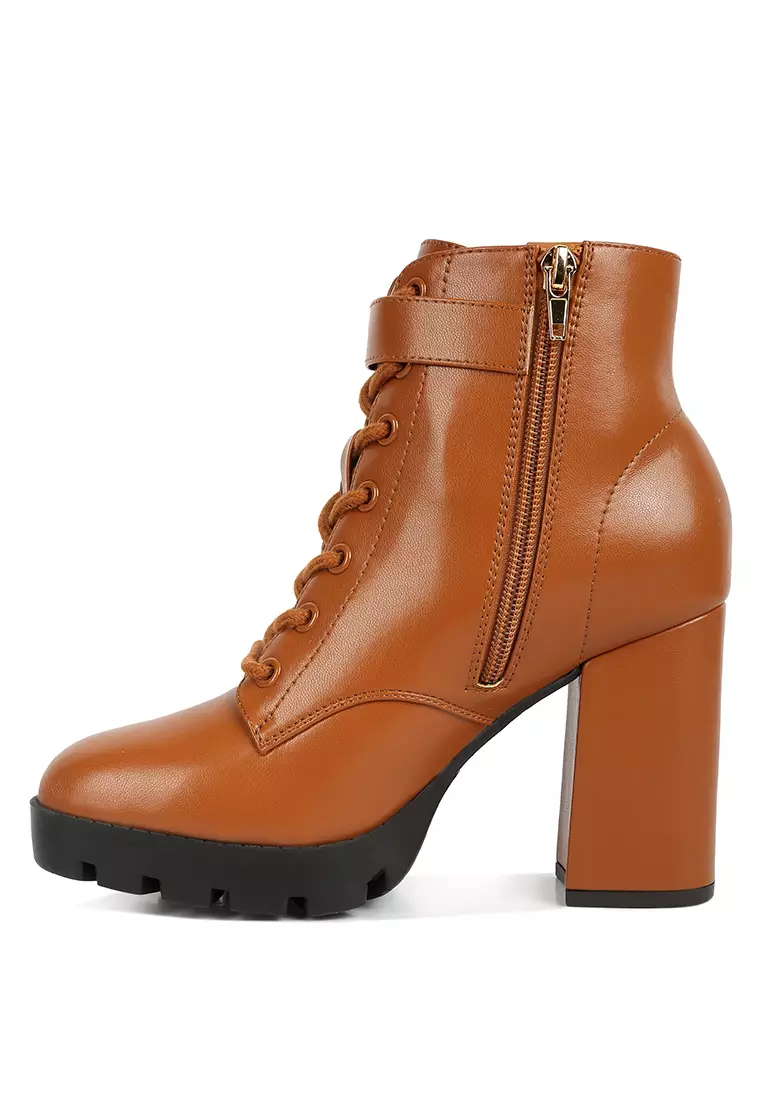 Sepatu bot bertali kulit imitasi Tan