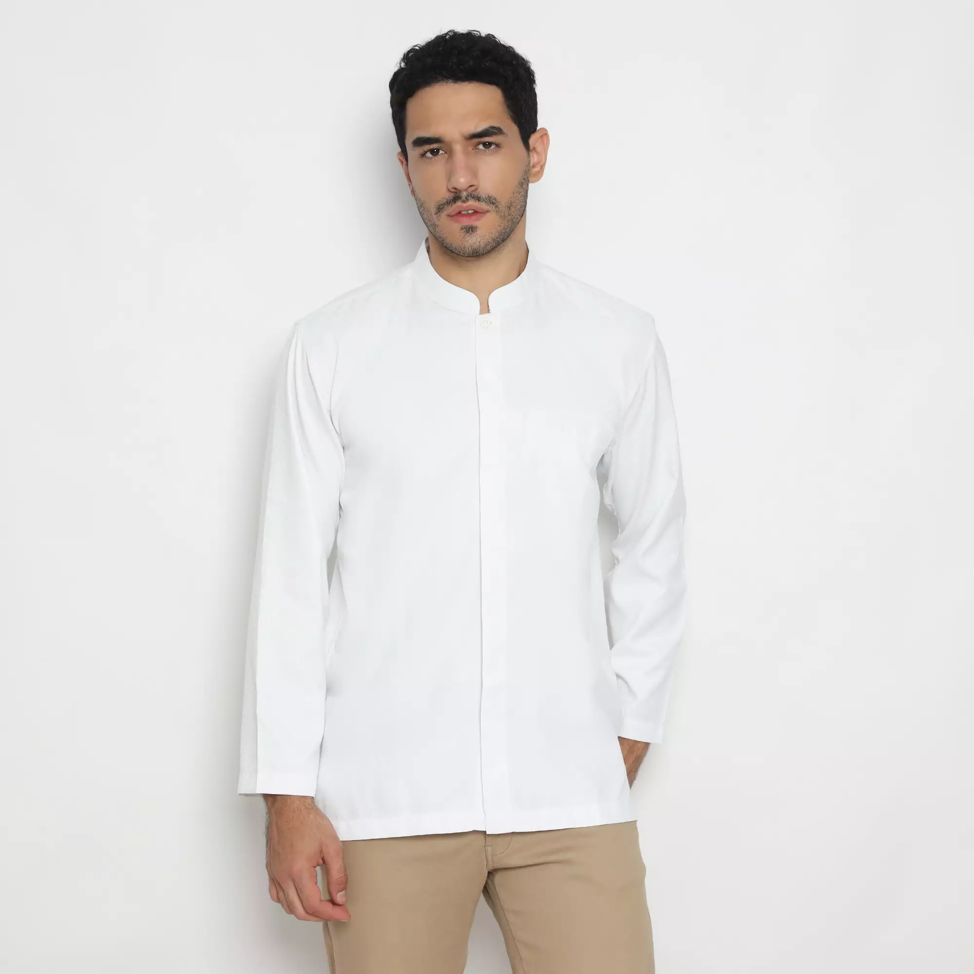 Platini Kemeja Koko Pria Lengan Panjang Katun White 961247