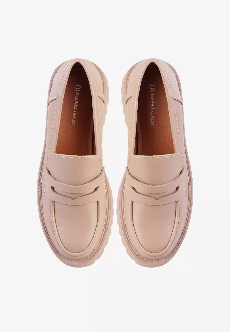 Sepatu Formal Loafers Wanita L.Nidya 02