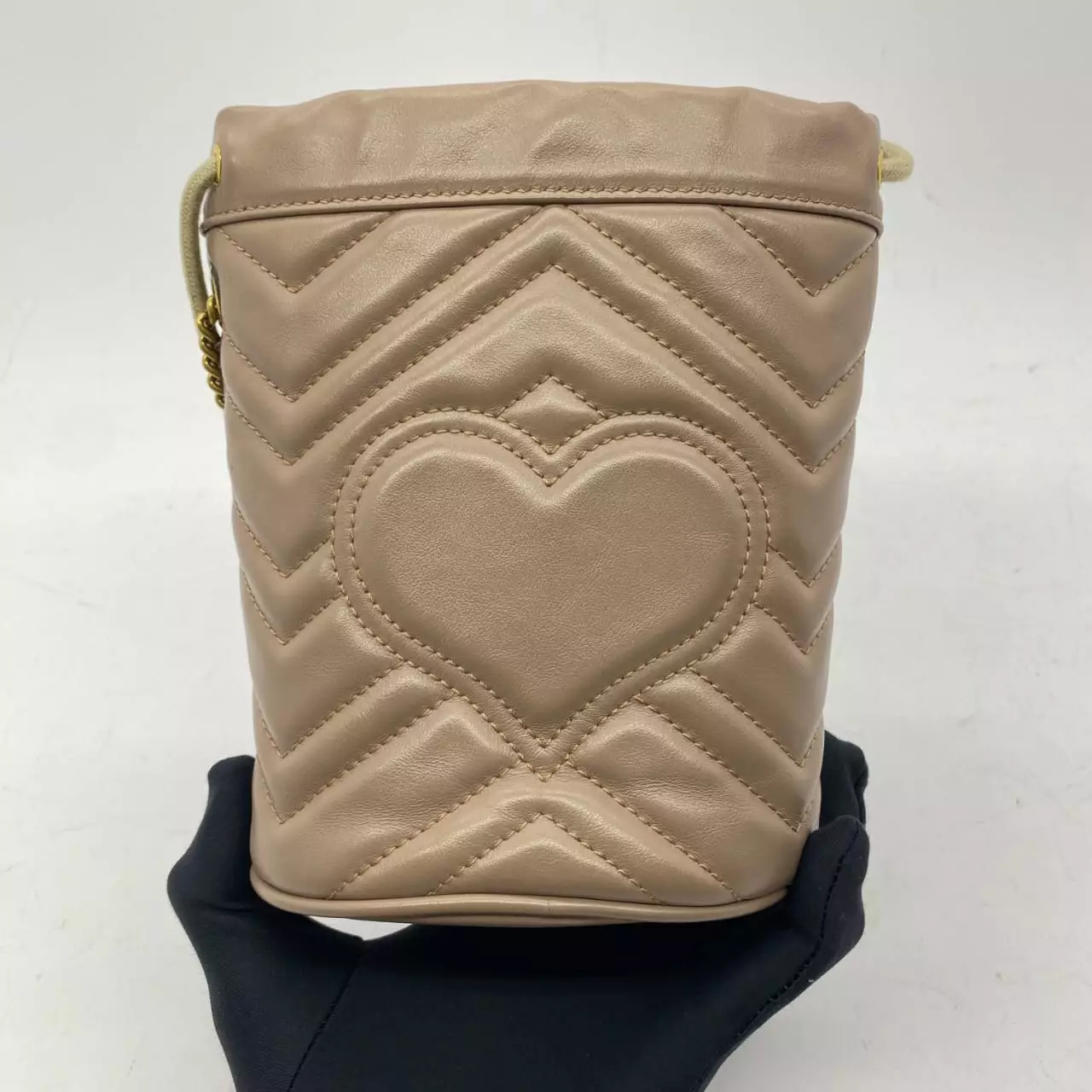 Pre-loved Gucci Marmont Bucket Nude GHW