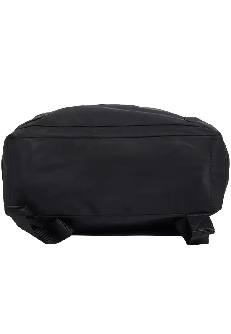 Marc Jacobs Preppy Nylon Backpack Bag in Black M0012907