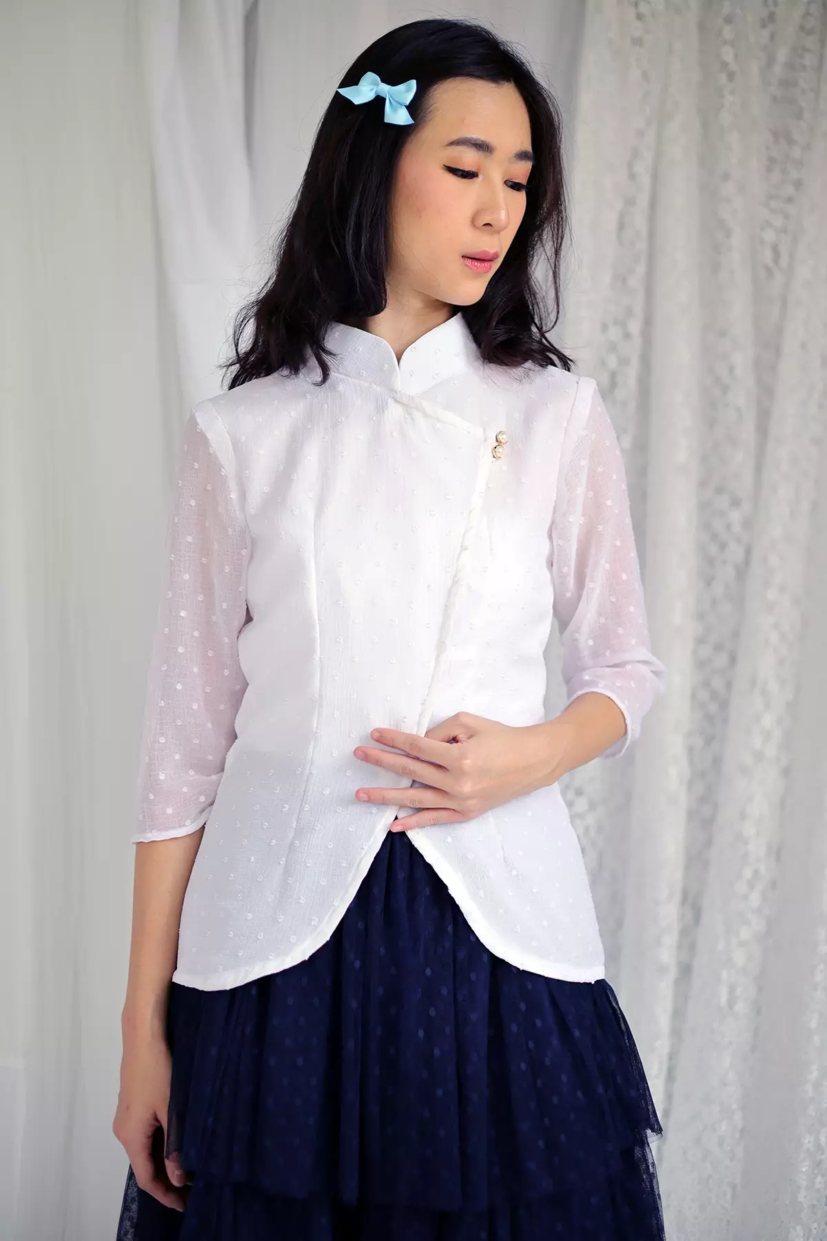 Jeng Dipha Rubiah Putih Kebaya Janggan