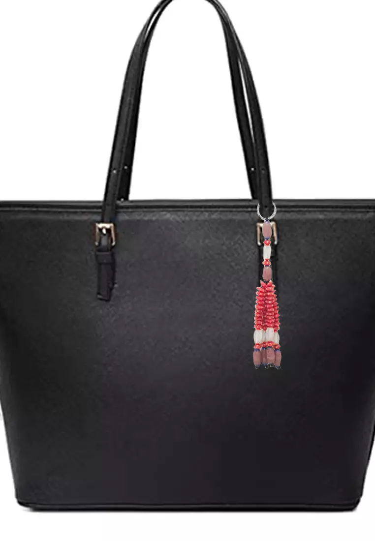 Aksesoris Wanita Resin Arts Keychain Red & Multi