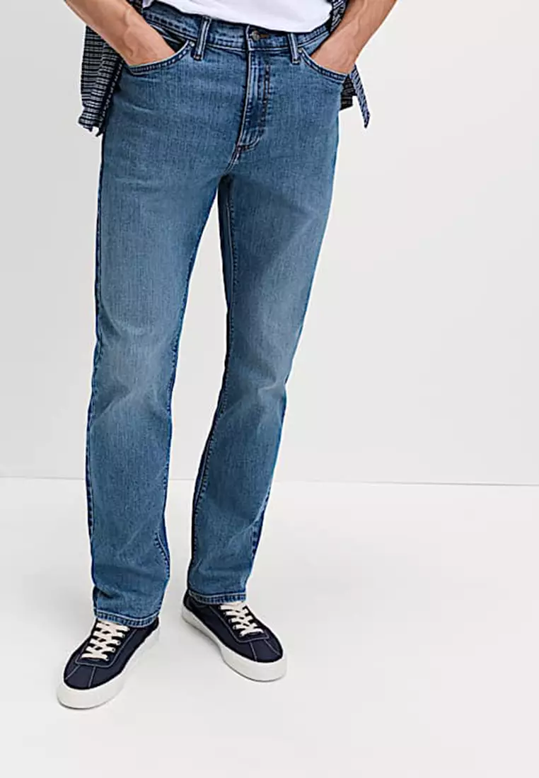 Straight Fit Stretch Jeans