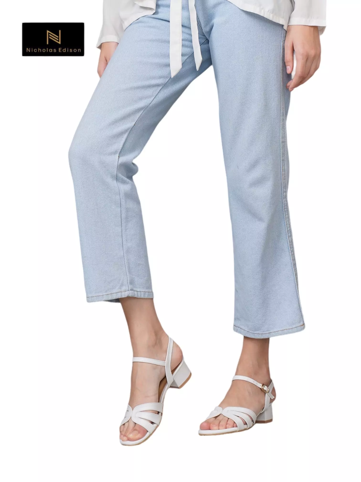 Nicholas Edison Heel Anna White