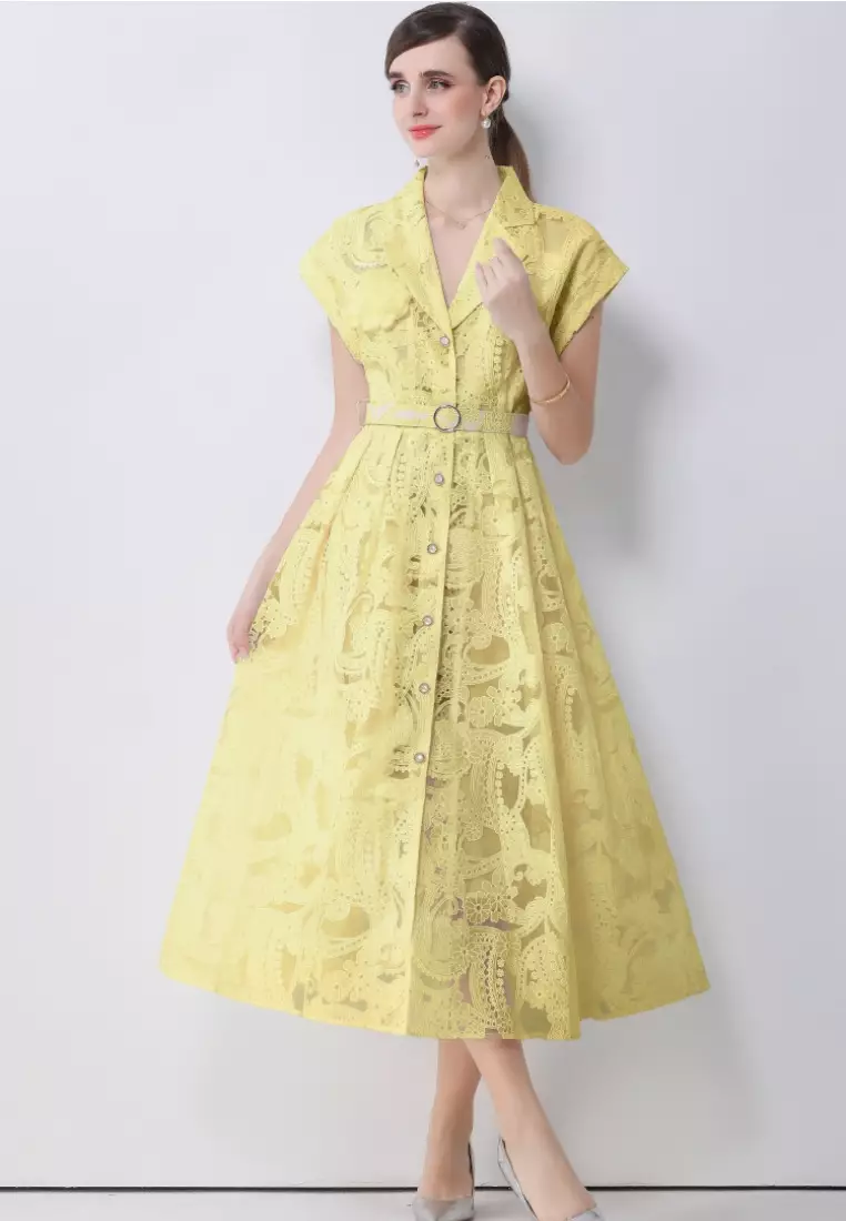 2026夏季單排扣刺繡修身連衣裙CA26022411YE