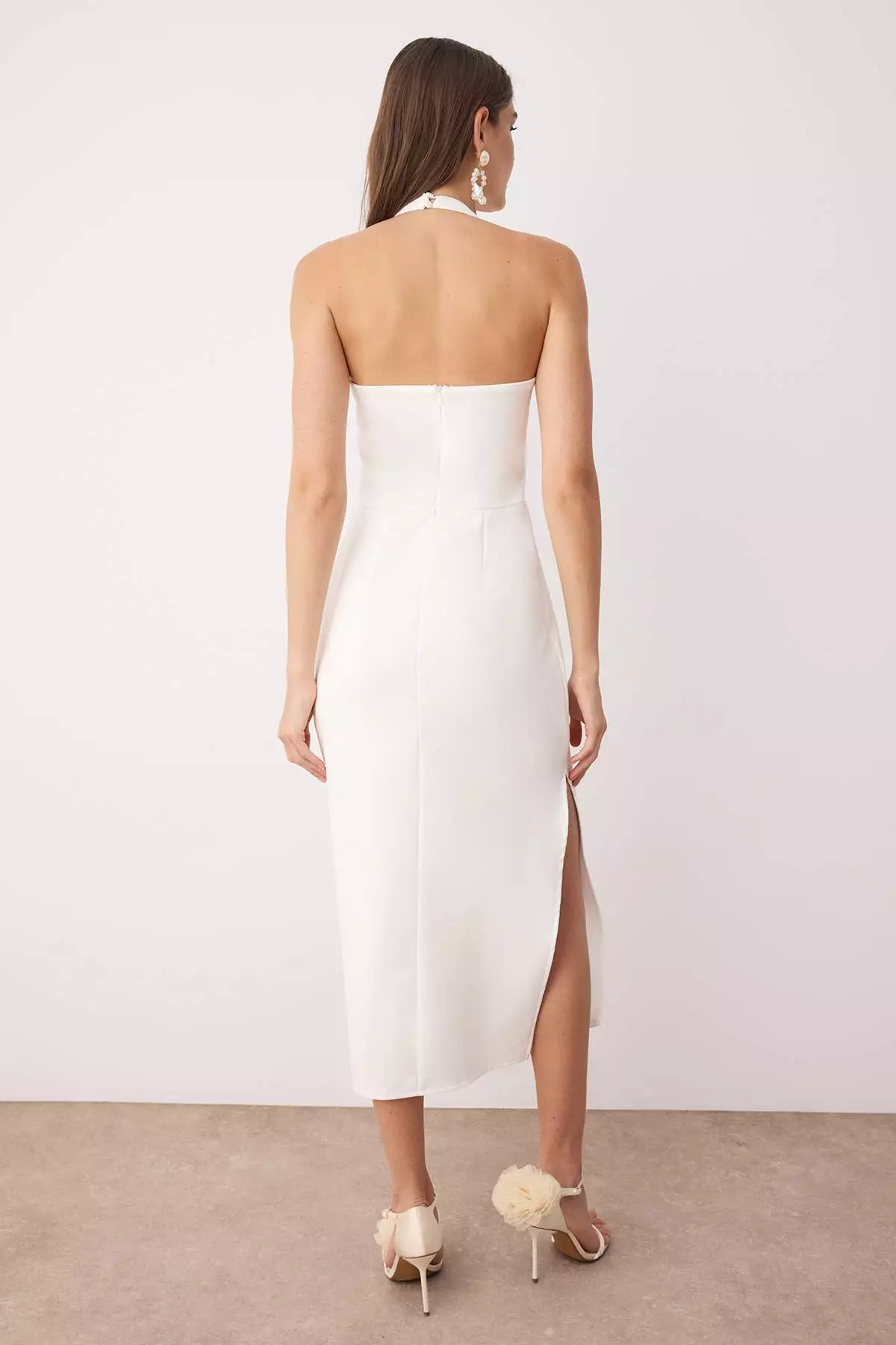 White Lined Body Fitting Midi Dress With Slit Detail