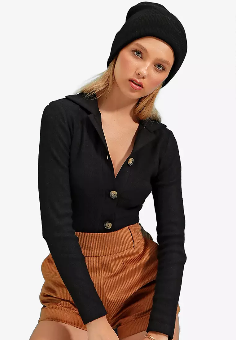 Buy Alacati Polo Collar Button Detailed Knitted Crop Top 2024
