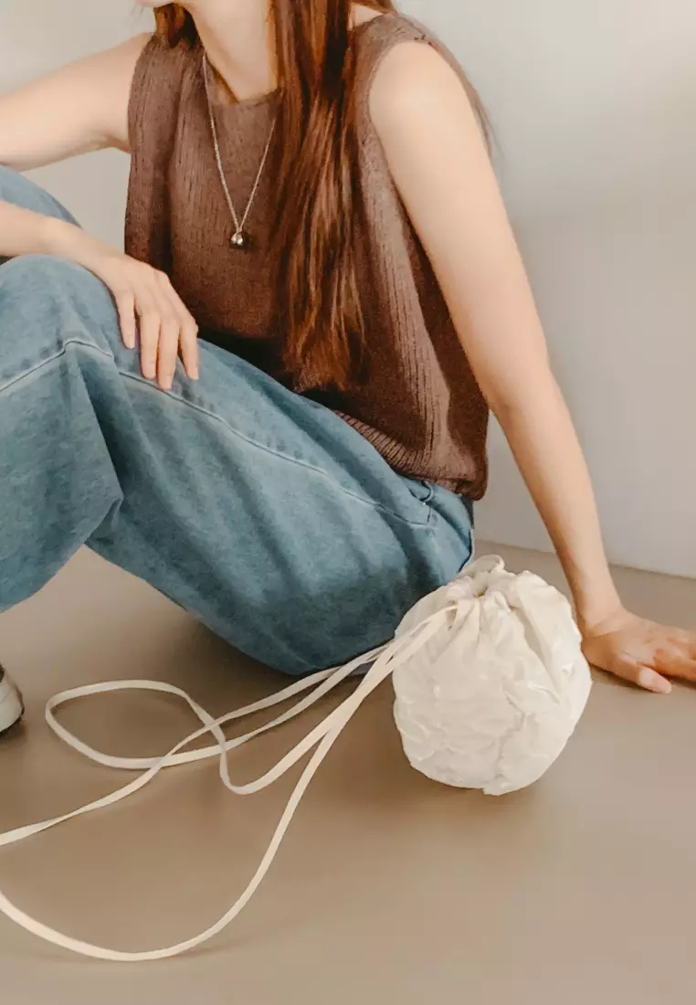 POPCORN BALL Nylon Crossbody Bag Cream White