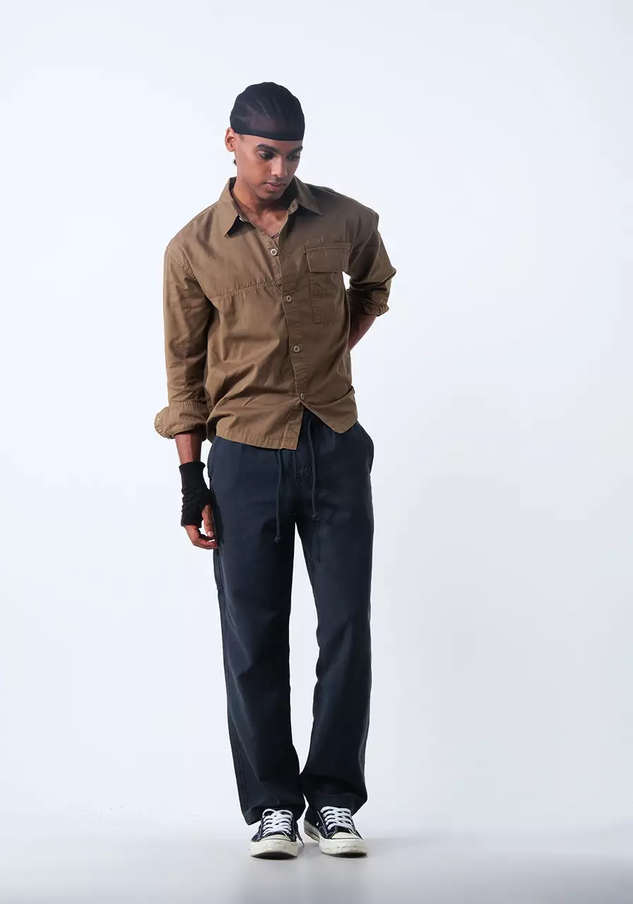 Kemaja Pria Regular Carson Brown