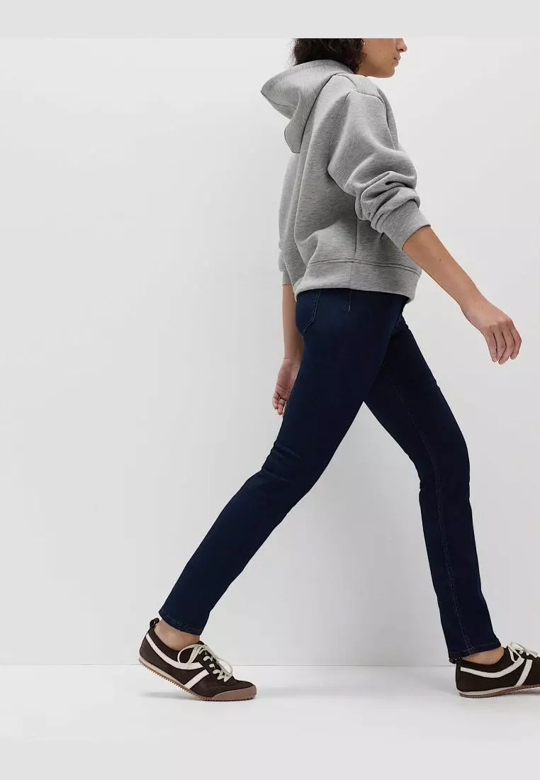 Lily Slim Fit Jeans with Stretch