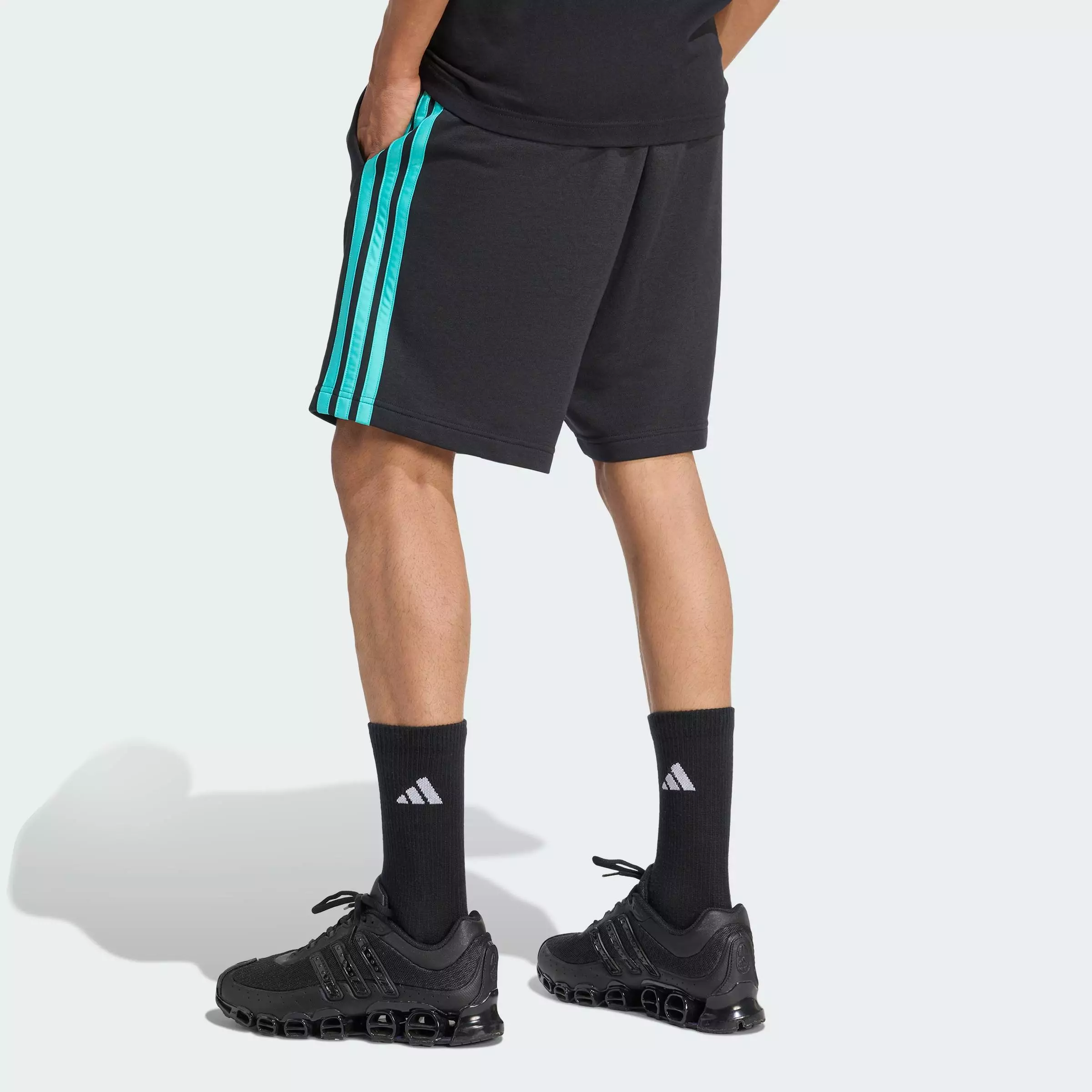 Motorsport MERCEDES - AMG PETRONAS FORMULA 1 TEAM DNA SHORT Men Black KE5912