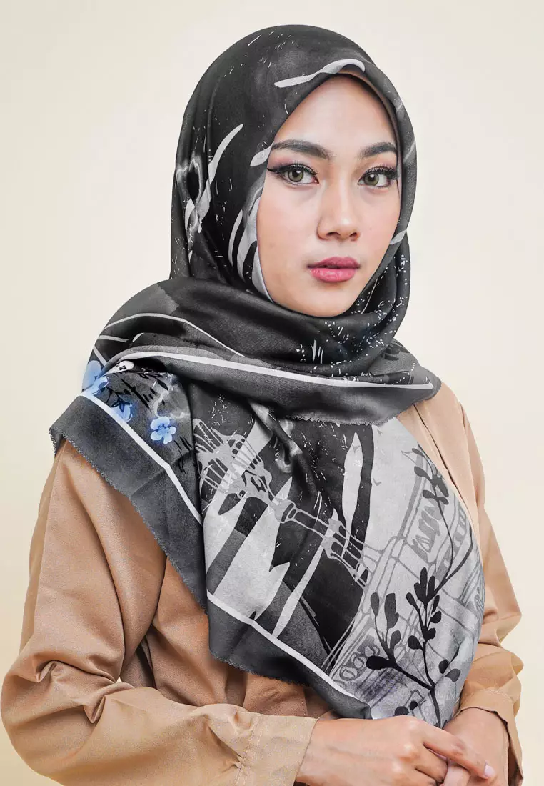 Big Ben Signature Square Voile Scarf Eclipse Black