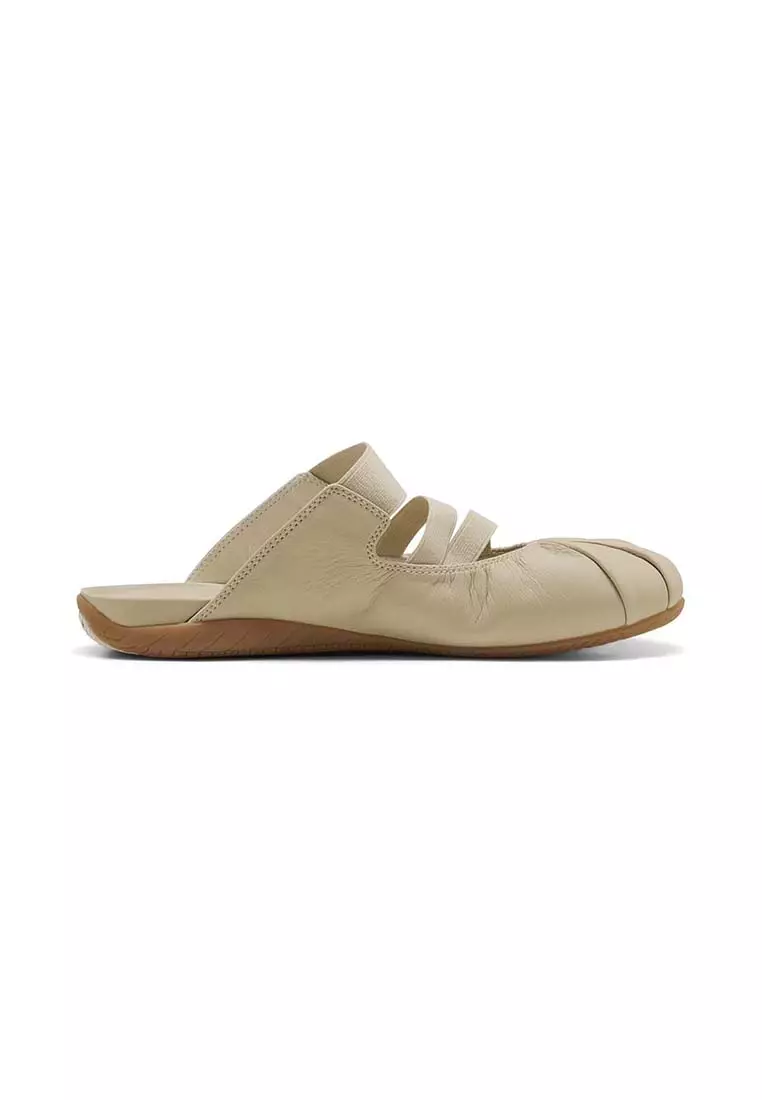 PUMA Speedcat Mule Women's Sneakers (Beige)