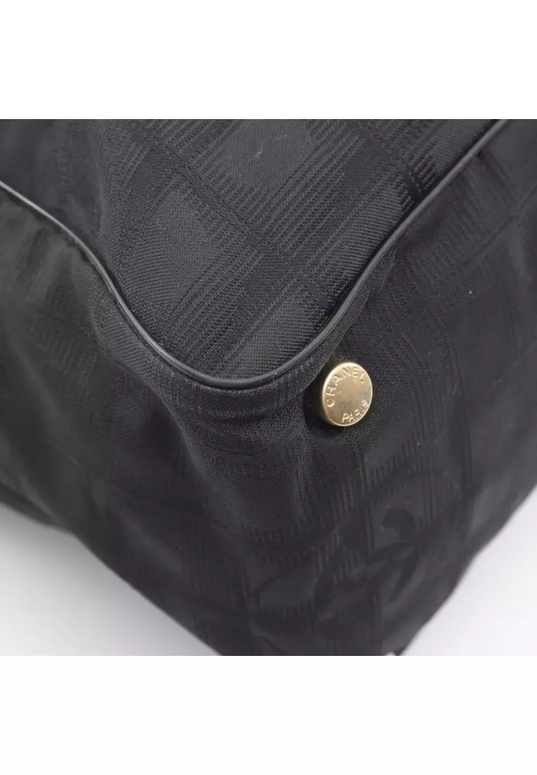 Pre-Loved Chanel New travel line MM Handbag tote bag nylon canvas leather black gold hardware