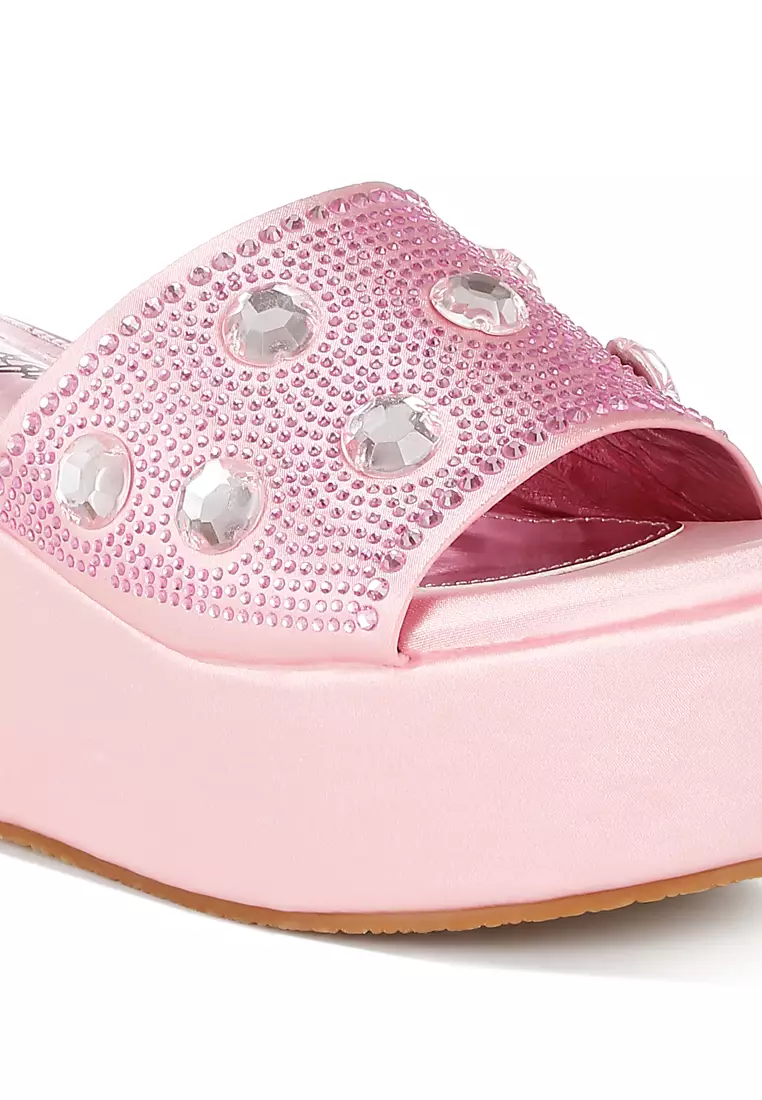 Sandal Platform Berbahan Berlian Imitasi dan Berlian Imitasi Warna Pink