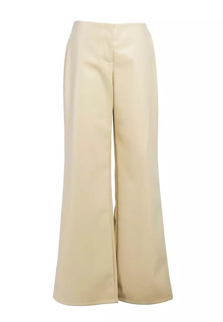 Celana Lurus Pinggang Rendah di Batu