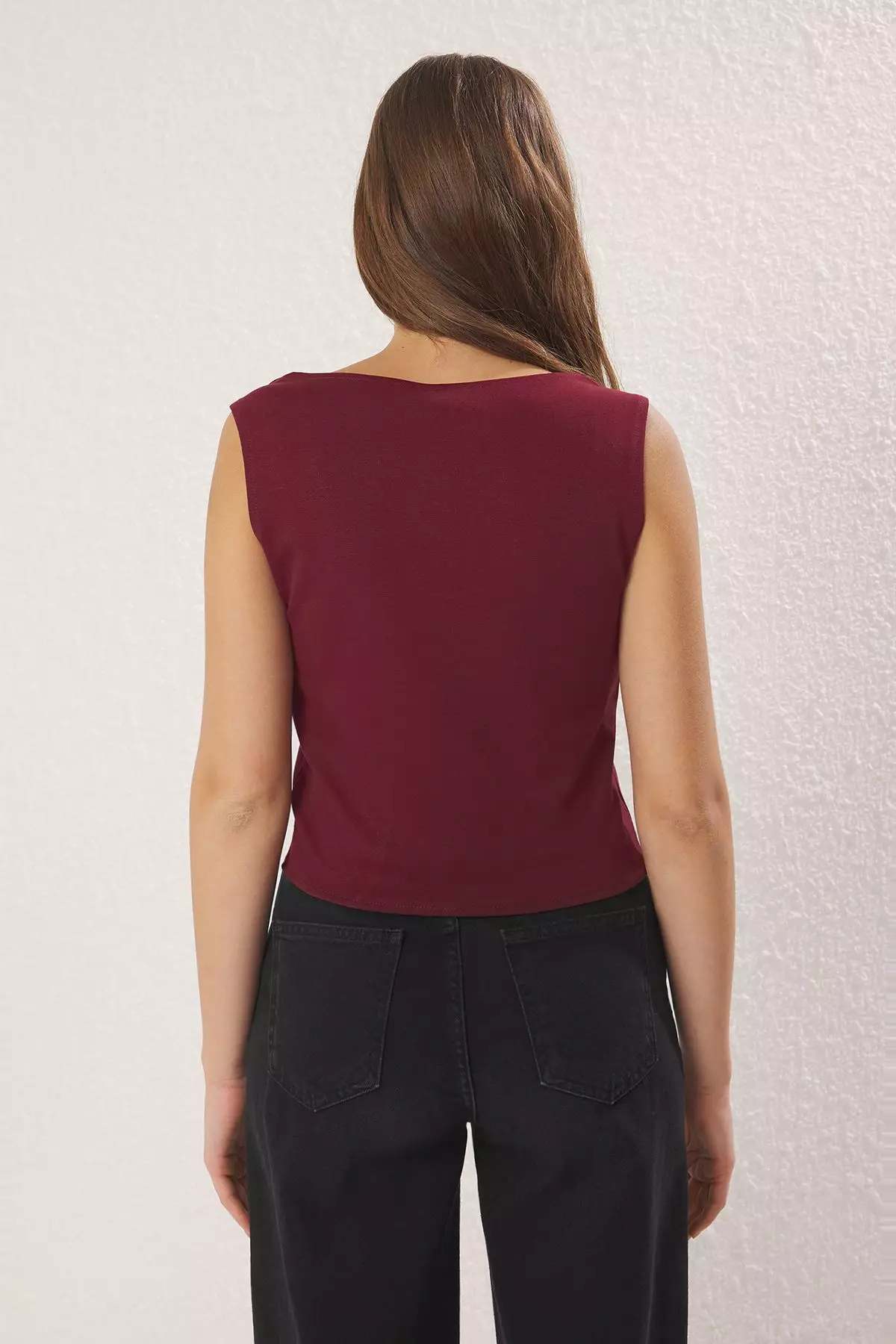 Burgundy Ribbon Tie Detail Square Neck Zero Sleeve Knitted Blouse That Fits Your Body Twoss25Bz00147