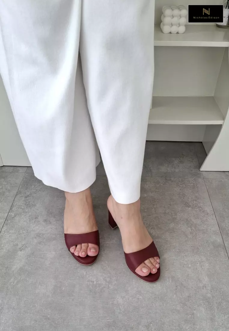 Nicholas Edison Heel Kanaya Maroon