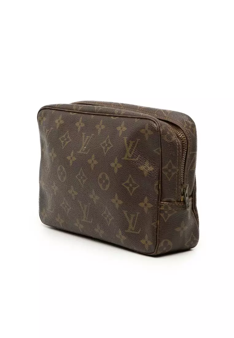 Pre-Loved Louis Vuitton Monogram Trousse Toilette 23