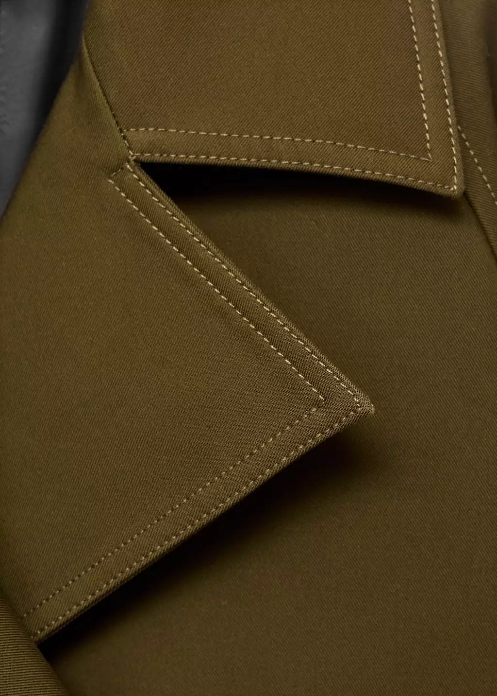 Trench coat pendek oversize double breasted