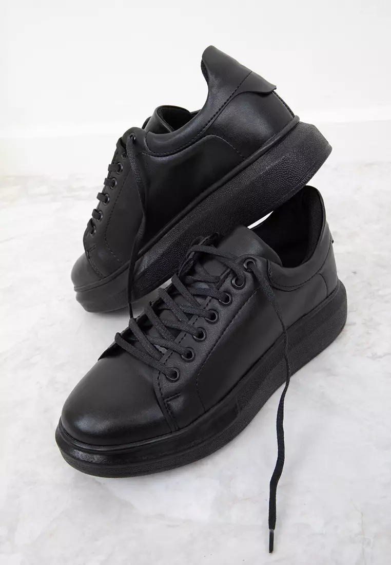 Casual Sneakers