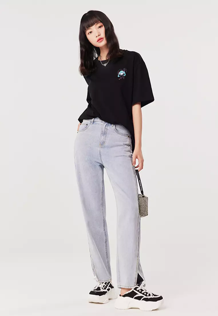 Oversized T-Shirt with Graphic Design