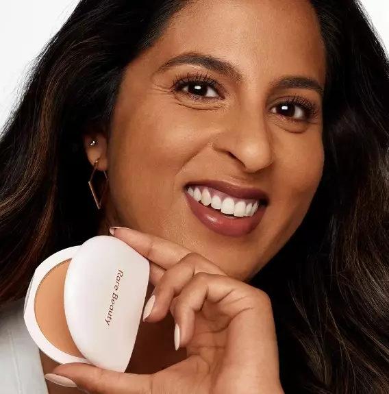 Rare Beauty True To Myself Tinted Pressed Finishing Powder - Buff